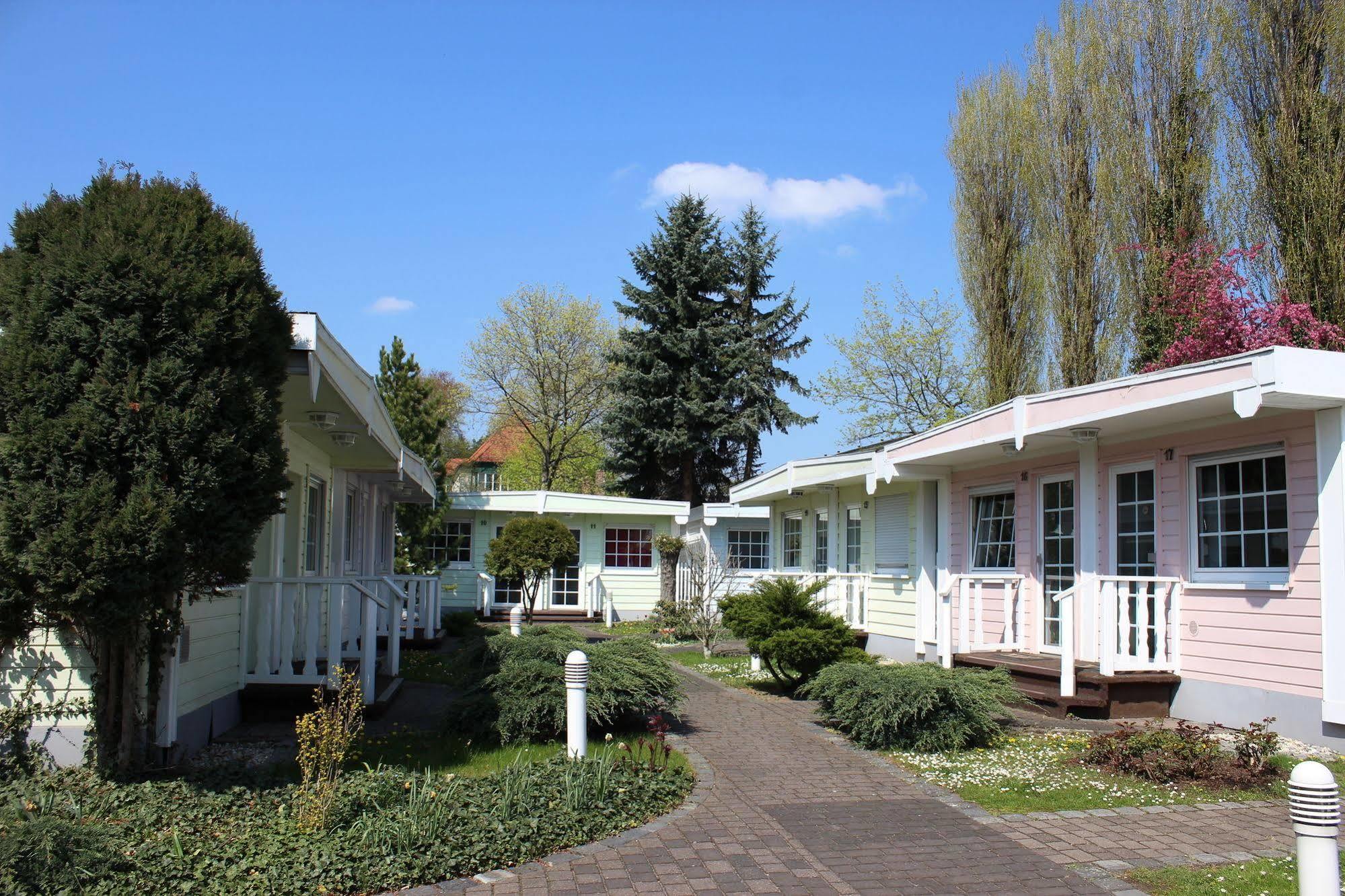 Hotel Dresden Domizil Exterior foto